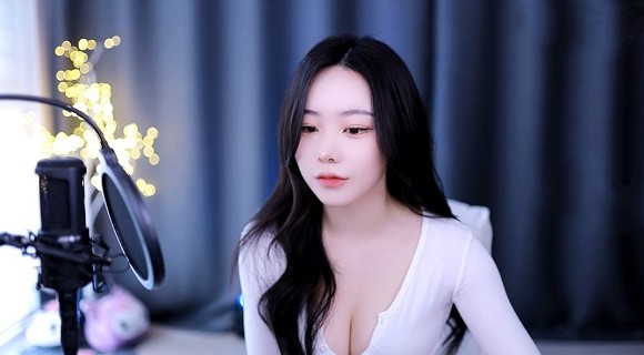 免费国外B站刺激战场直播APP
