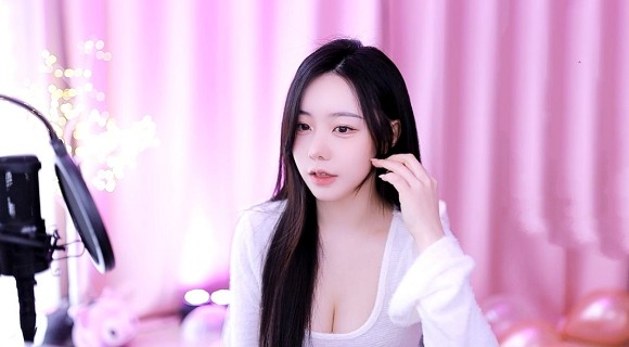 17c吃瓜官网入口最新