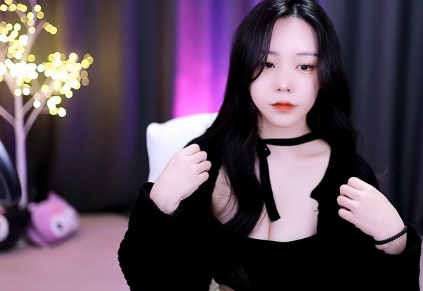 免费一级国产草莓丝瓜芭乐